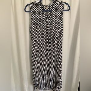 Gap polka dot shirt dress with tie belt and pockets